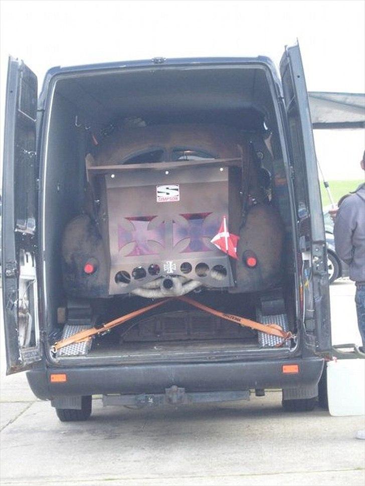 Mercedes Benz Sprinter TeamAngoraRacing billede 8