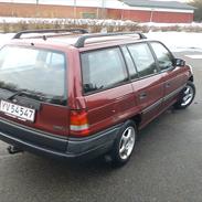 Opel Astra F Club Caravan 