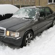 Mercedes Benz 190e 2,6 124w Solgt.