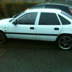 Opel vectra a (Solgt)