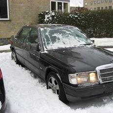 Mercedes Benz 190e 2,6 124w Solgt.