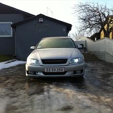 Opel Omega B ( SOLGT )