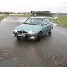 Opel Astra f hatcback