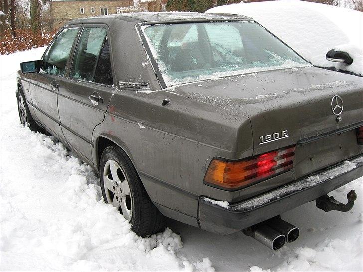 Mercedes Benz 190e 2,6 124w Solgt. billede 15