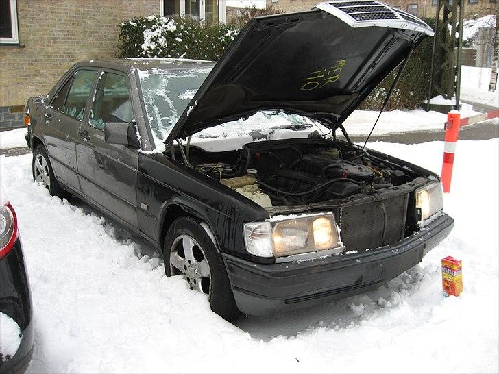 Mercedes Benz 190e 2,6 124w Solgt. billede 18