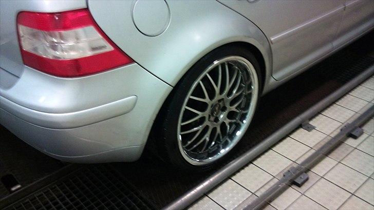 VW Golf 1,9 TDI com/highline (tidl. bil) billede 11