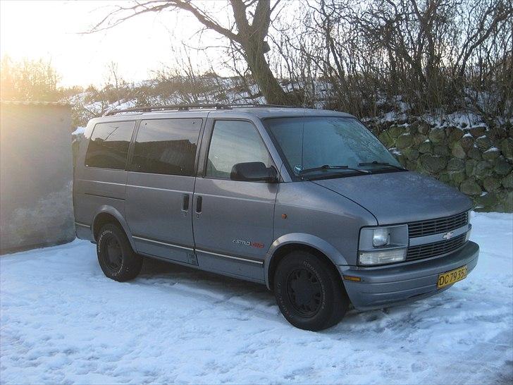 Chevrolet Astro van 4x4(SOLGT) billede 1