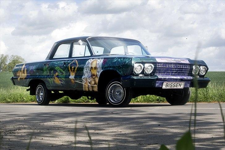 Chevrolet biscayne lowrider - hævet til max... billede 1