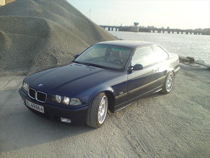 BMW 325I Coupe *** Solgt *** billede 1