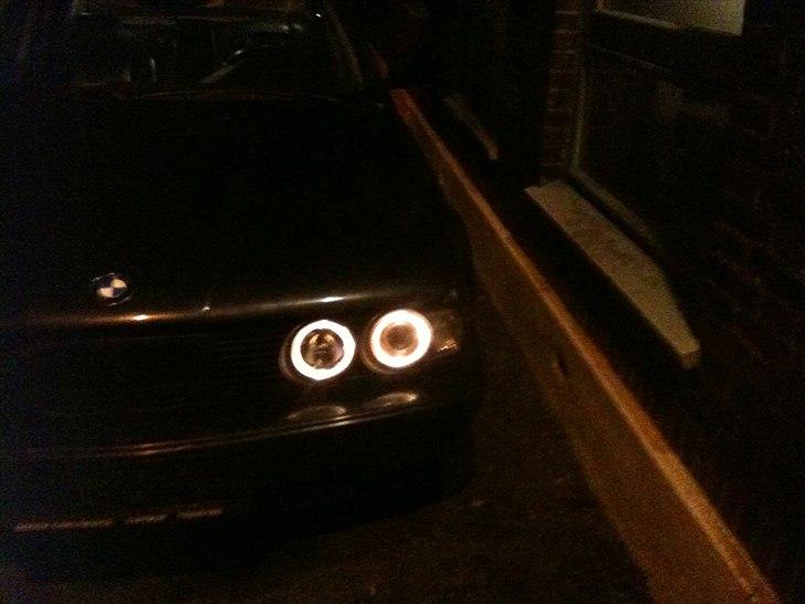 BMW E 34 525 i 24v m vanos - Nye lygter kom der osse på, har skiftet dem alle nu hehe :)  billede 8