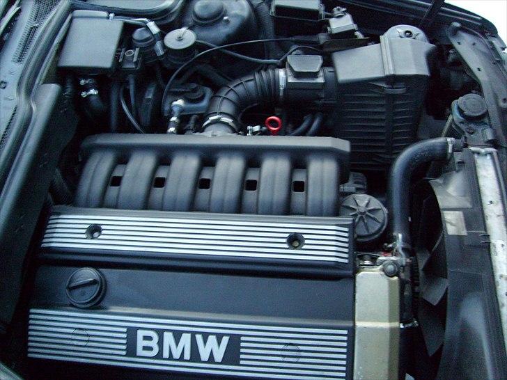 BMW 525 I Touring Solgt billede 13