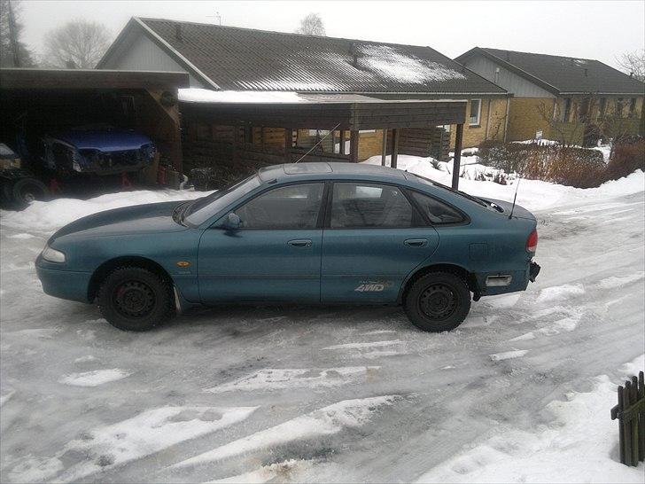 Mazda 626 GE 2.0i 4WD CC (Projekt) (Solgt) billede 2