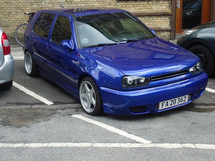 VW Golf 3  BLUE DIAMANT DØD R.I.P ( Tidl. Bil ) billede 1