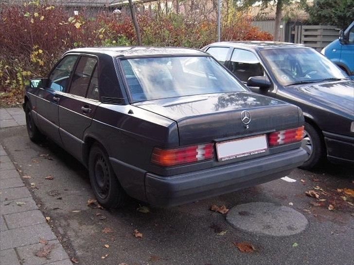 Mercedes Benz 190e billede 2