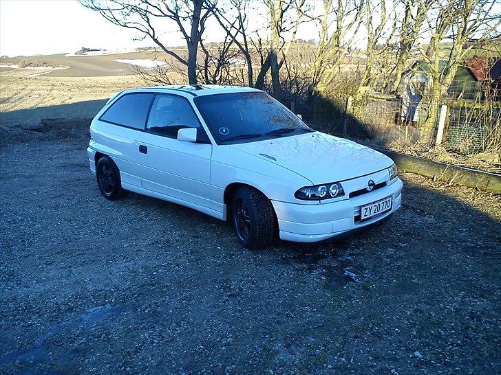 Opel astra Gsi 8v billede 9