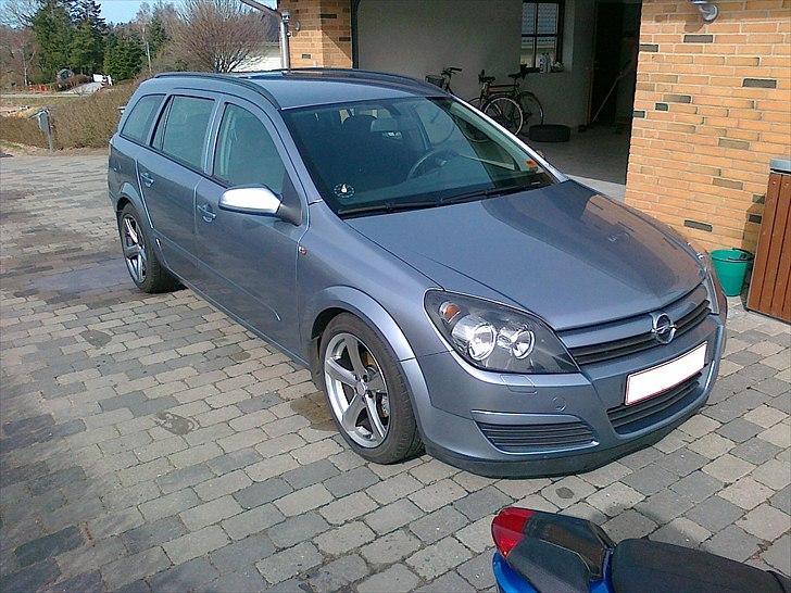 Opel Astra H 1,7 cdti (de gamles) billede 1
