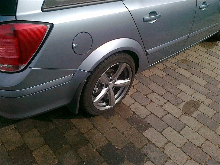 Opel Astra H 1,7 cdti (de gamles) billede 7