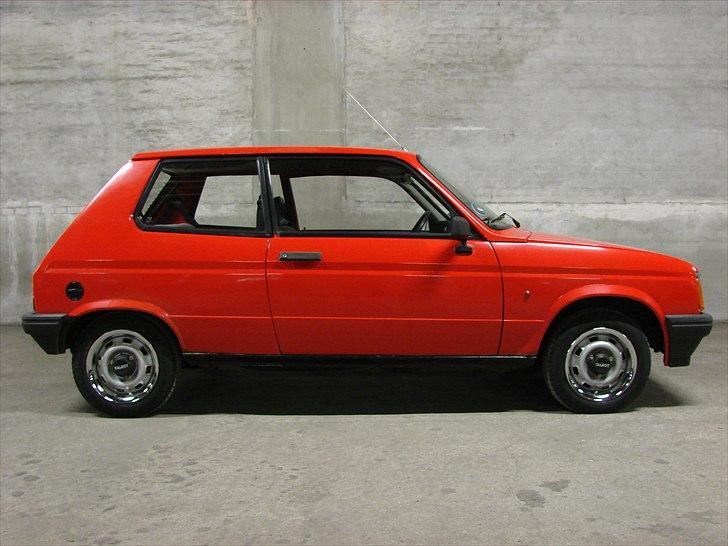 Talbot Samba 1.1 LS - Især set i profil, kan man se slægtskabet, med nogle af de andre PSA modeller... billede 2