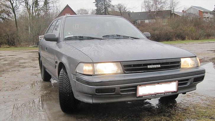 Toyota Carina II 1,6 GLI / SOLGT billede 2