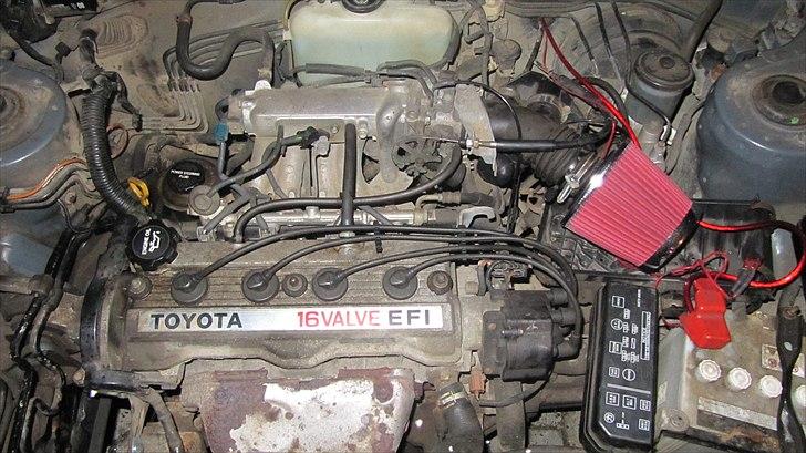 Toyota Carina II 1,6 GLI / SOLGT billede 12