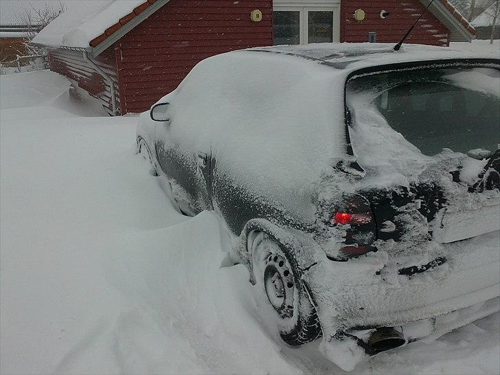 Opel Corsa b 1,4 sport - Så kom der sne :( billede 12