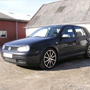 VW Golf IV 1.6 16v