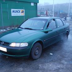 Opel Vectra B =SOLGT=