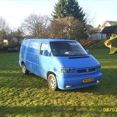 VW Transporter 2,4 D SOLGT