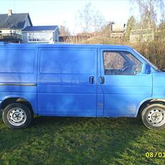 VW Transporter 2,4 D SOLGT