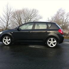 Kia Ceed 1.6 CRDi Sport