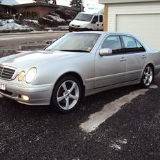 Mercedes Benz E 270 CDI SOLGT