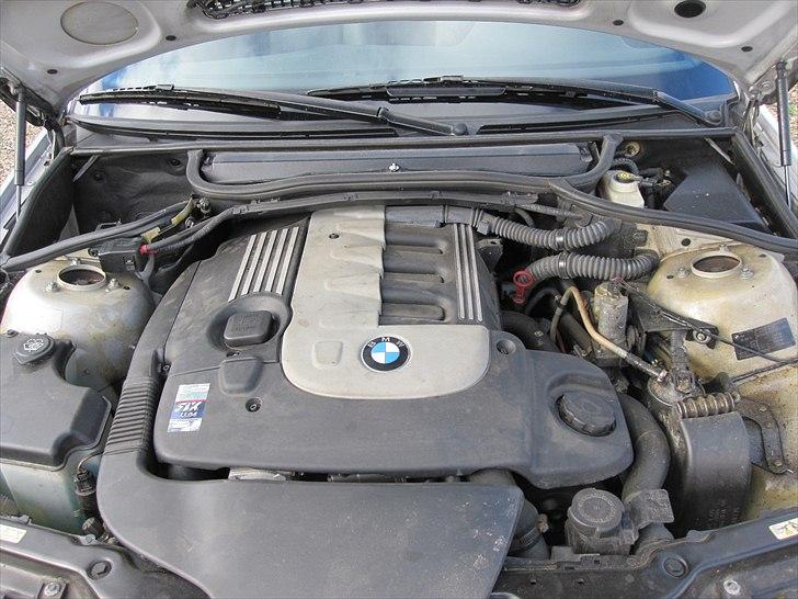 BMW E 46 330 D  billede 5