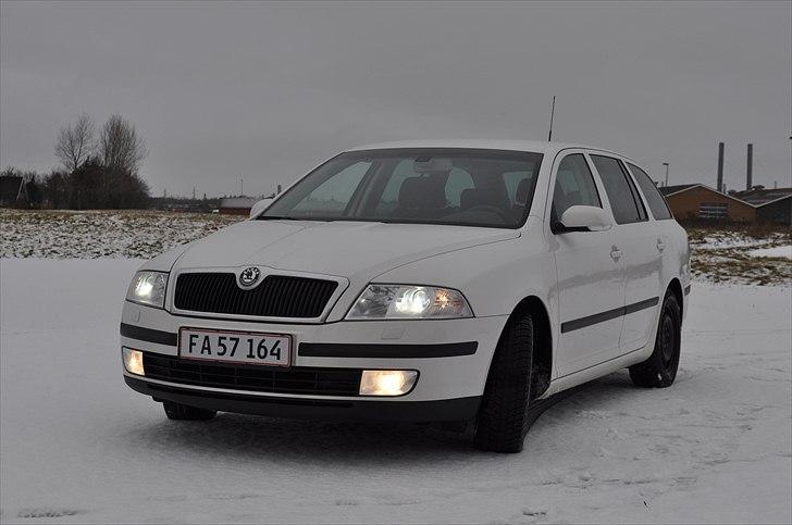 Skoda octavia 2.0 tdi elegance billede 4