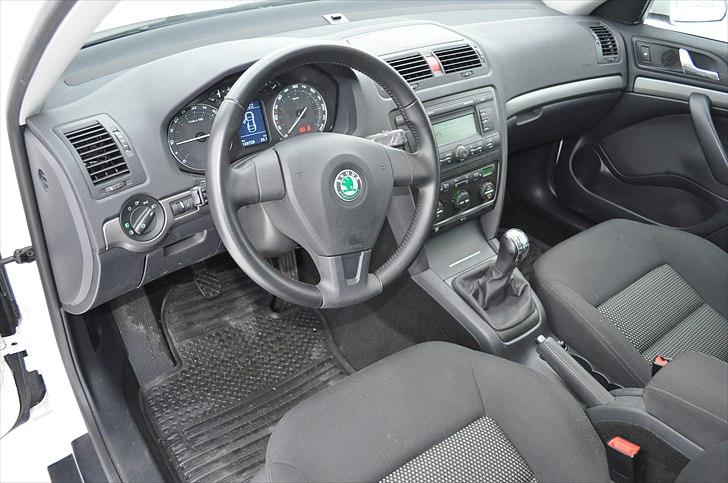 Skoda octavia 2.0 tdi elegance billede 6
