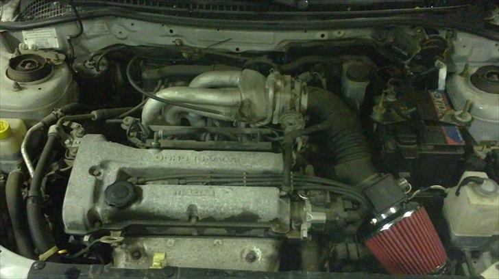 Mazda 323 Hatchback billede 4