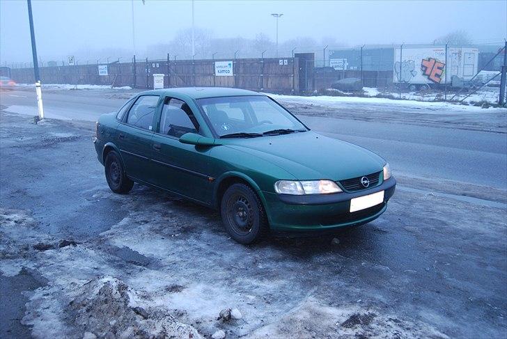Opel Vectra B =SOLGT= billede 1