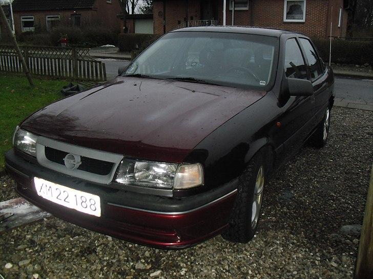 Opel vectra 2.0 GL solgt billede 2
