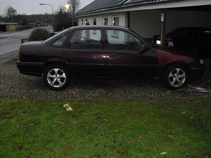 Opel vectra 2.0 GL solgt billede 5