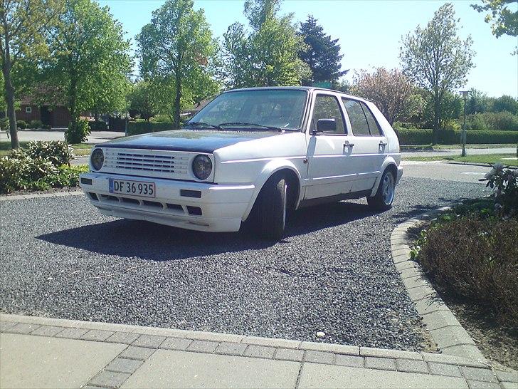 VW golf 2 *white pearl* byttet billede 1