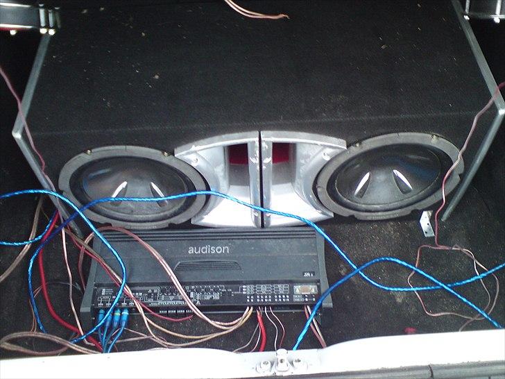 VW golf 2 *white pearl* byttet billede 4