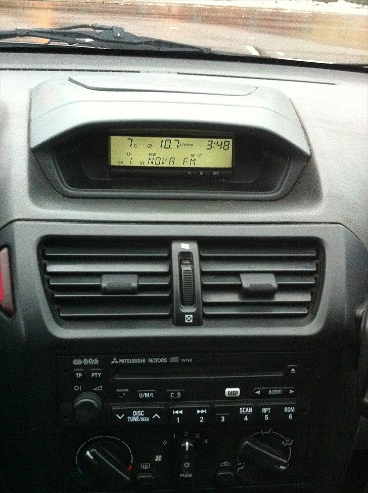 Mitsubishi Space Wagon 2,4 "SOLGT" billede 8