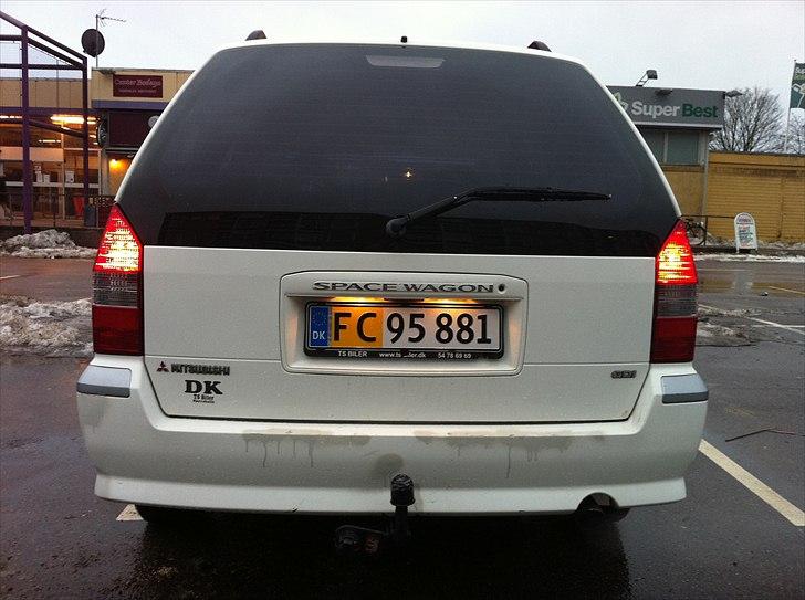 Mitsubishi Space Wagon 2,4 "SOLGT" billede 11