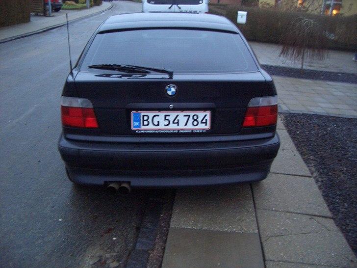 BMW E36 316i compact - Solgt billede 8