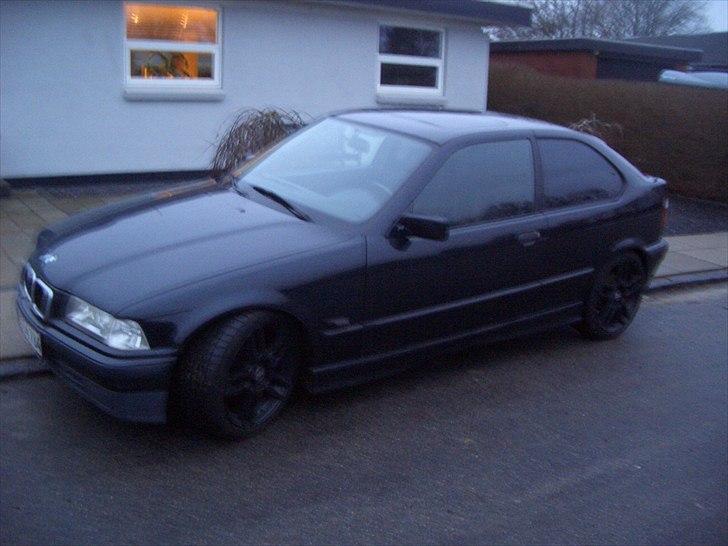 BMW E36 316i compact - Solgt billede 11