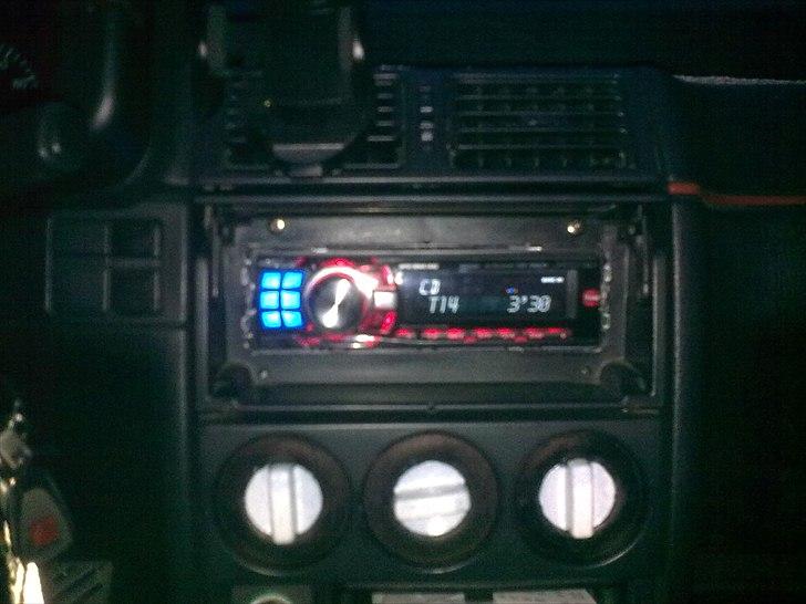 Citroën zx 1,4 i reflex solgt  - alpine anlæg og malet lidt billede 16