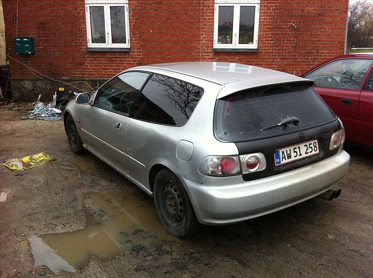 Honda Civic 1.6 ESI billede 2