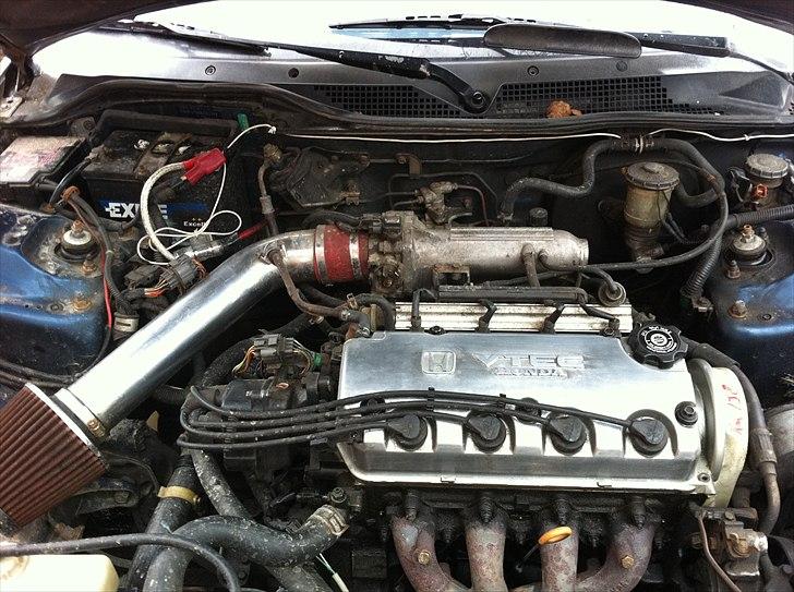 Honda Civic 1.6 ESI - motoren, den spiler bare max :D billede 8
