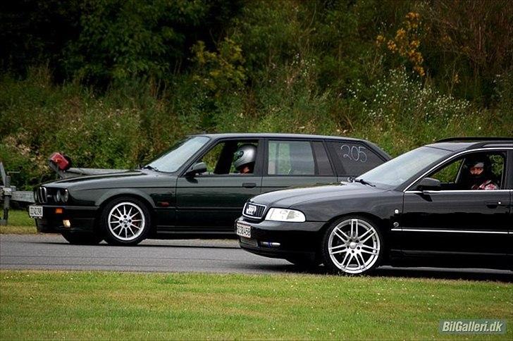 BMW "E33" M50 Touring - e30 320i - Min kammerats tvangsfodrede 300hk Audi der bogstveligt talt fik baghjul ;) billede 11