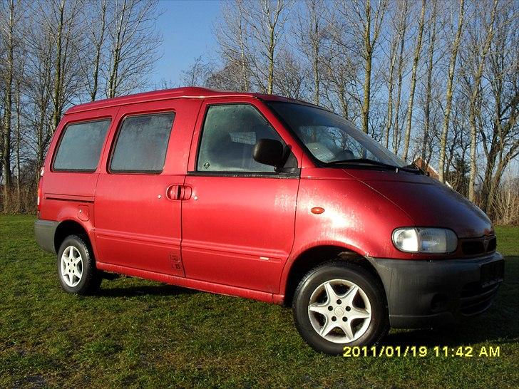 Nissan serena cargo 1,6 solgt billede 1