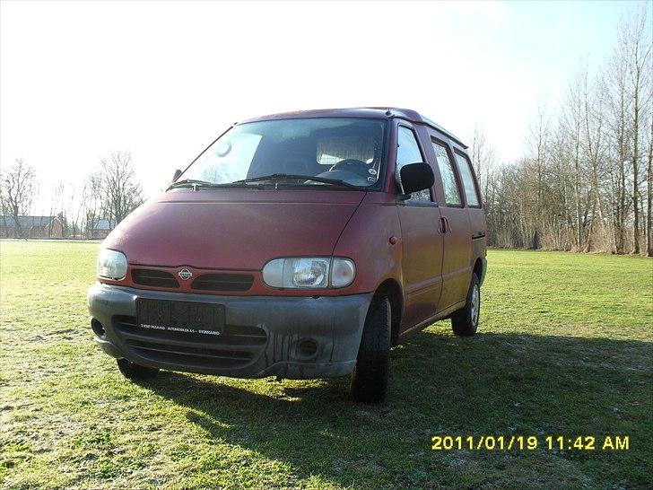 Nissan serena cargo 1,6 solgt billede 2